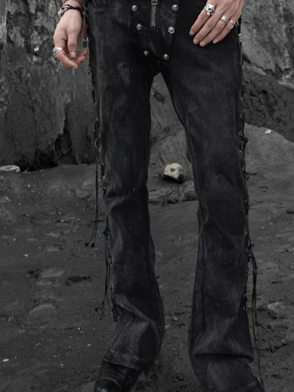 One Teaspoon Black Bootcut Lace-Up Jeans Sz M NEW